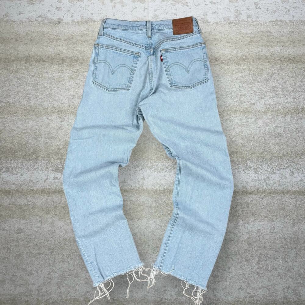 Vintage Y2K Levis Jeans 501 26x28 Regular Straight Leg Fit Light Wash Button Fly